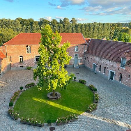 ホテル Relais De L'Empereur Genappe エクステリア 写真